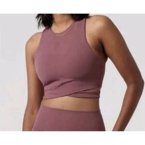 Athleta Sports Bra Criss Cross Back Cutout Crop Top‎ Activewear Womens